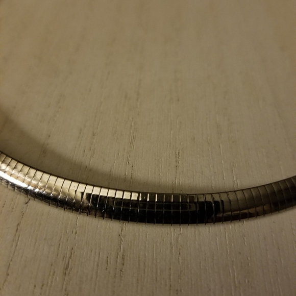 Stainless Steel Flat Omega Necklace - Picture 5 of 13